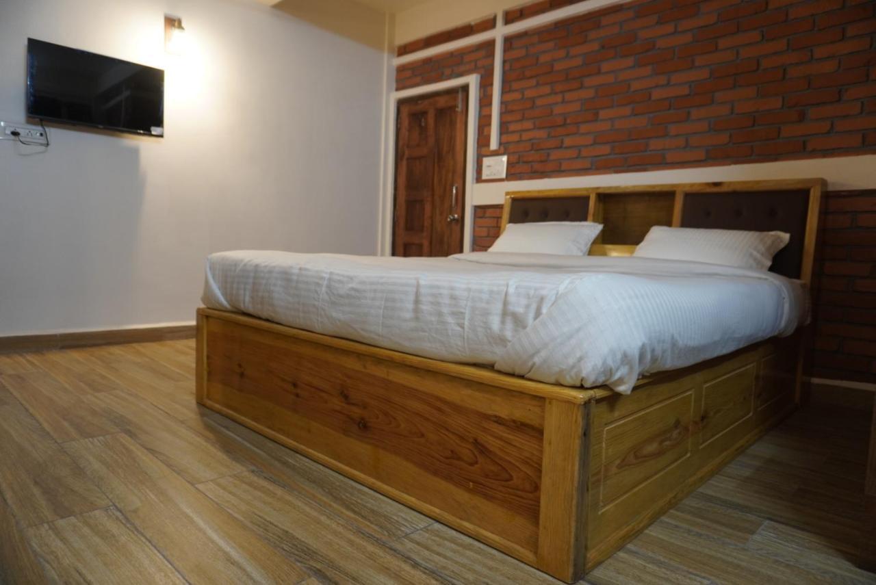 Dorsen Homestay Shillong Exterior photo
